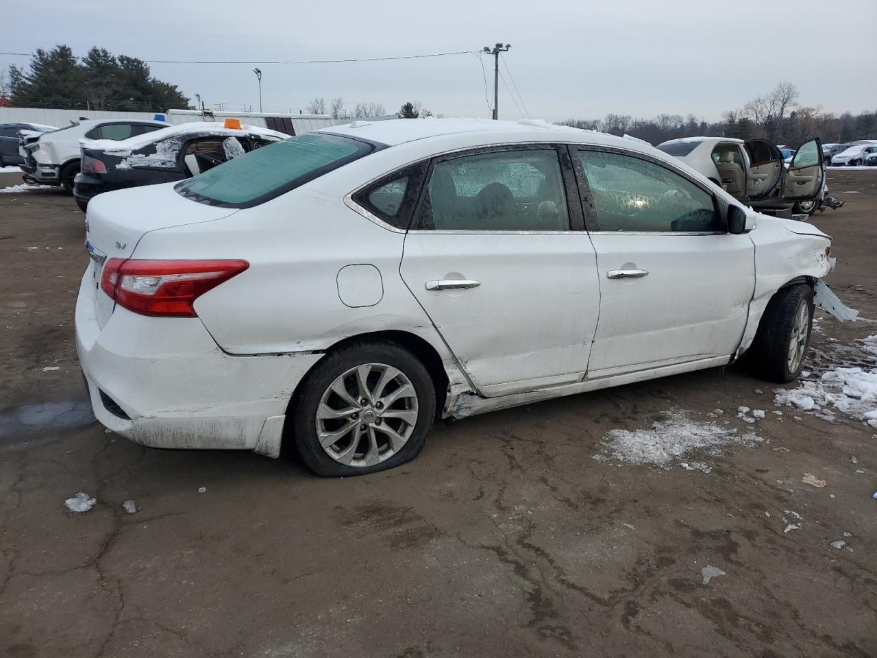 2018 Nissan Sentra - Image 3