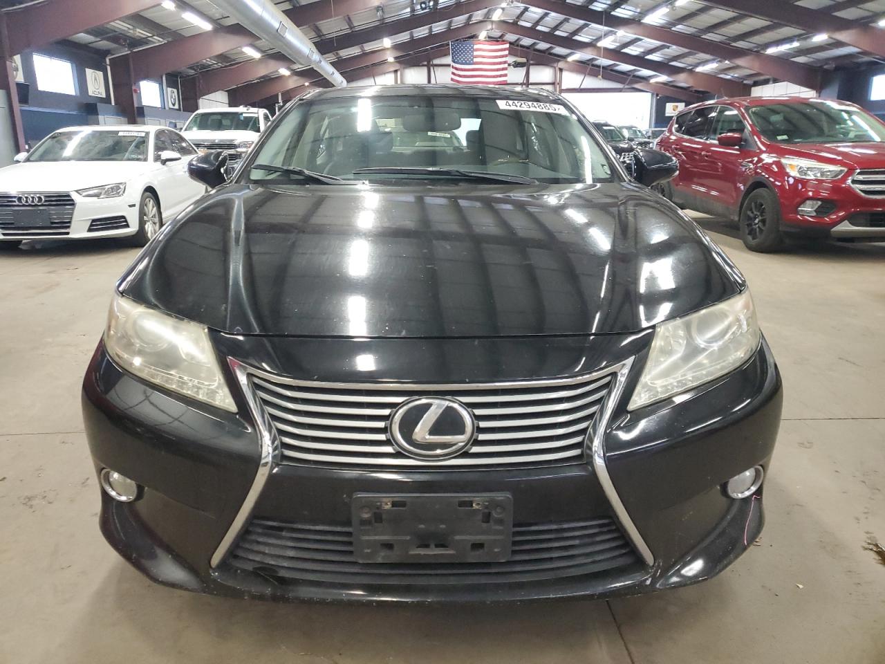 2013 Lexus ES - Image 5