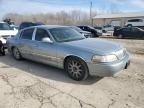 2006 Lincoln Town Car Signature Limited на продаже в Pekin, IL - Rear End