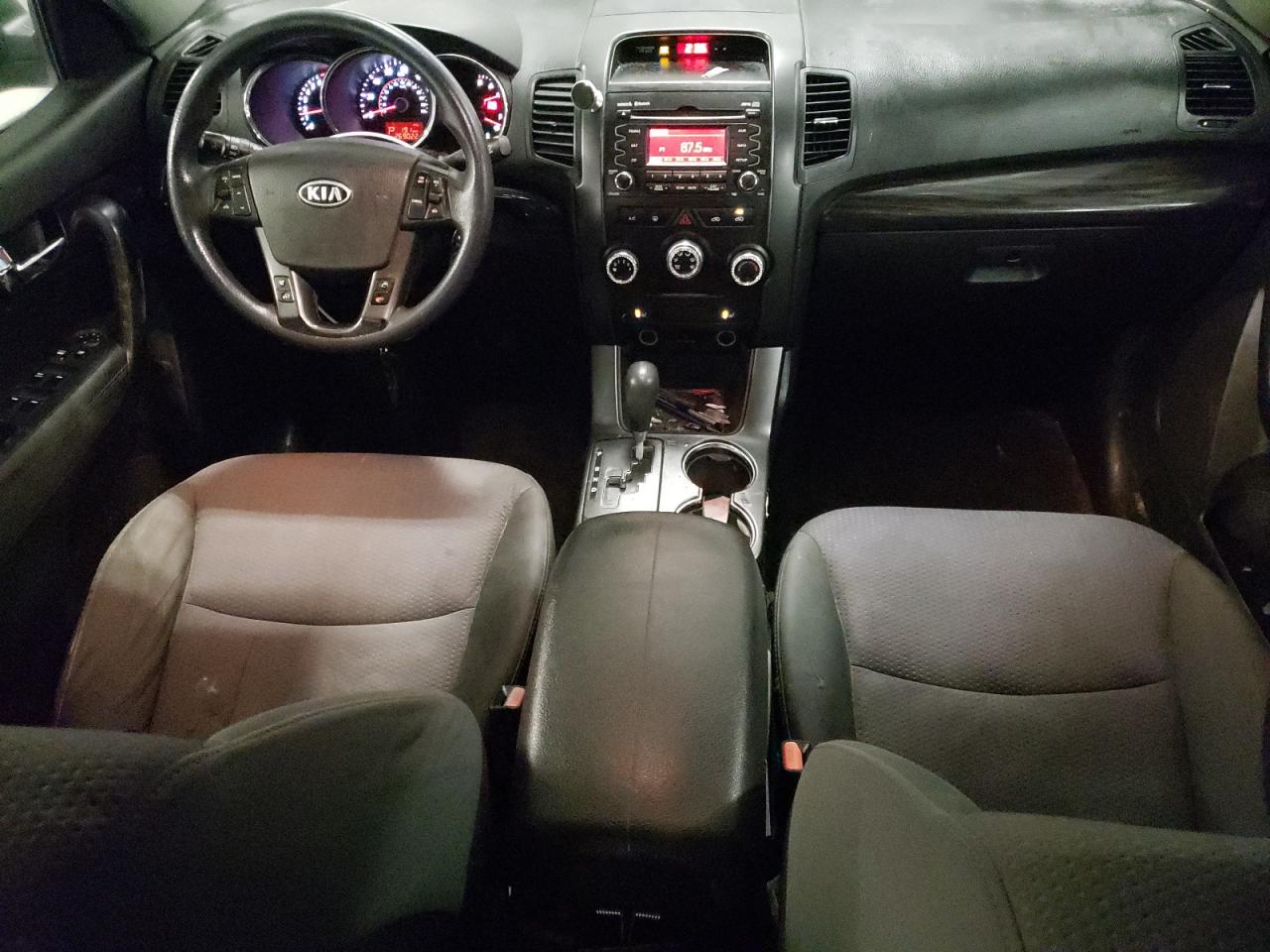 2011 Kia Sorento - Image 8