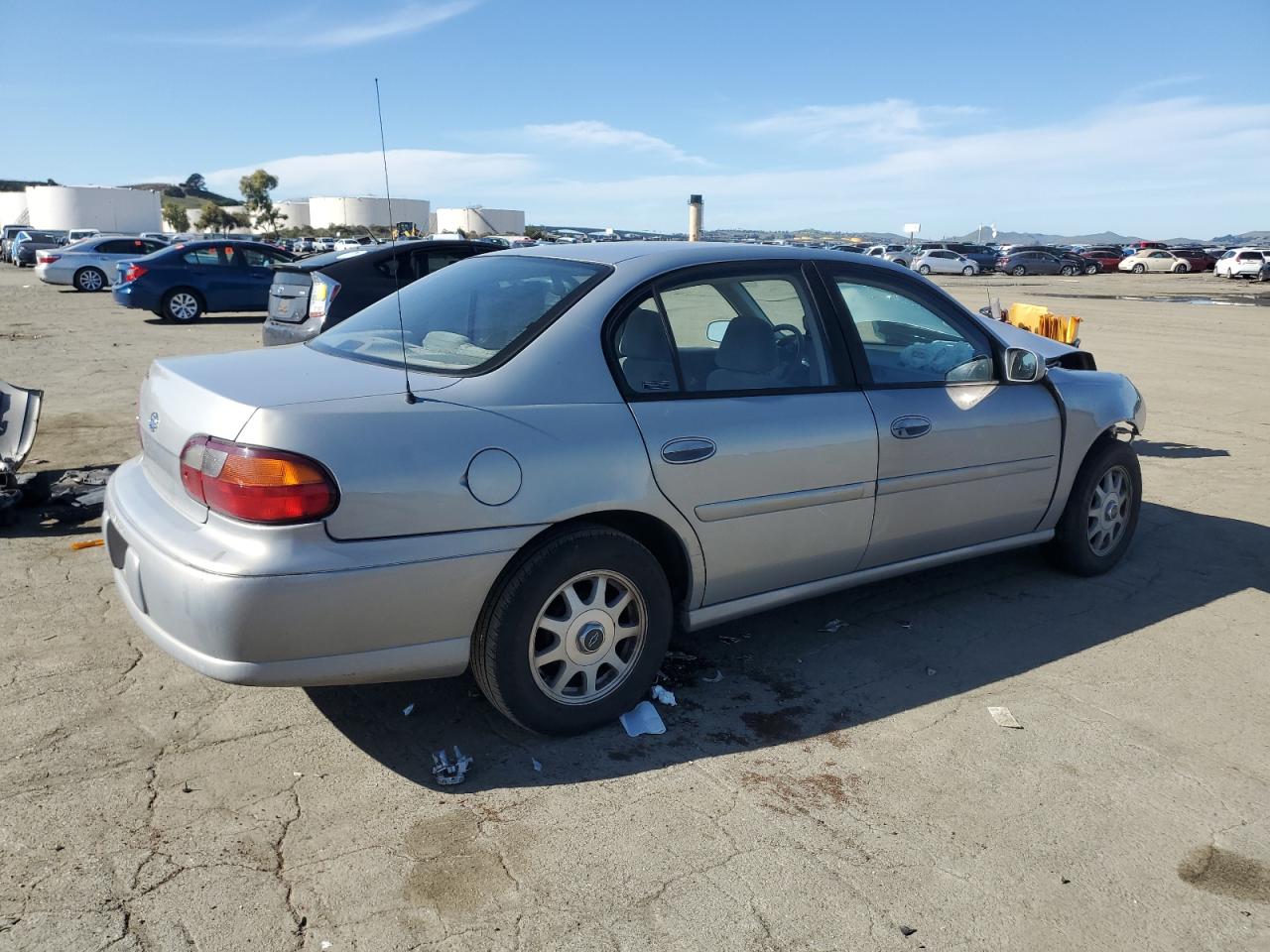 1998 Chevrolet Malibu - Image 3