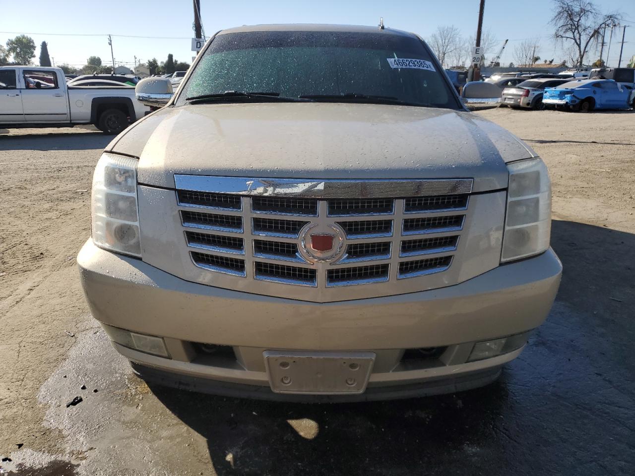 2009 Cadillac Escalade - Image 5