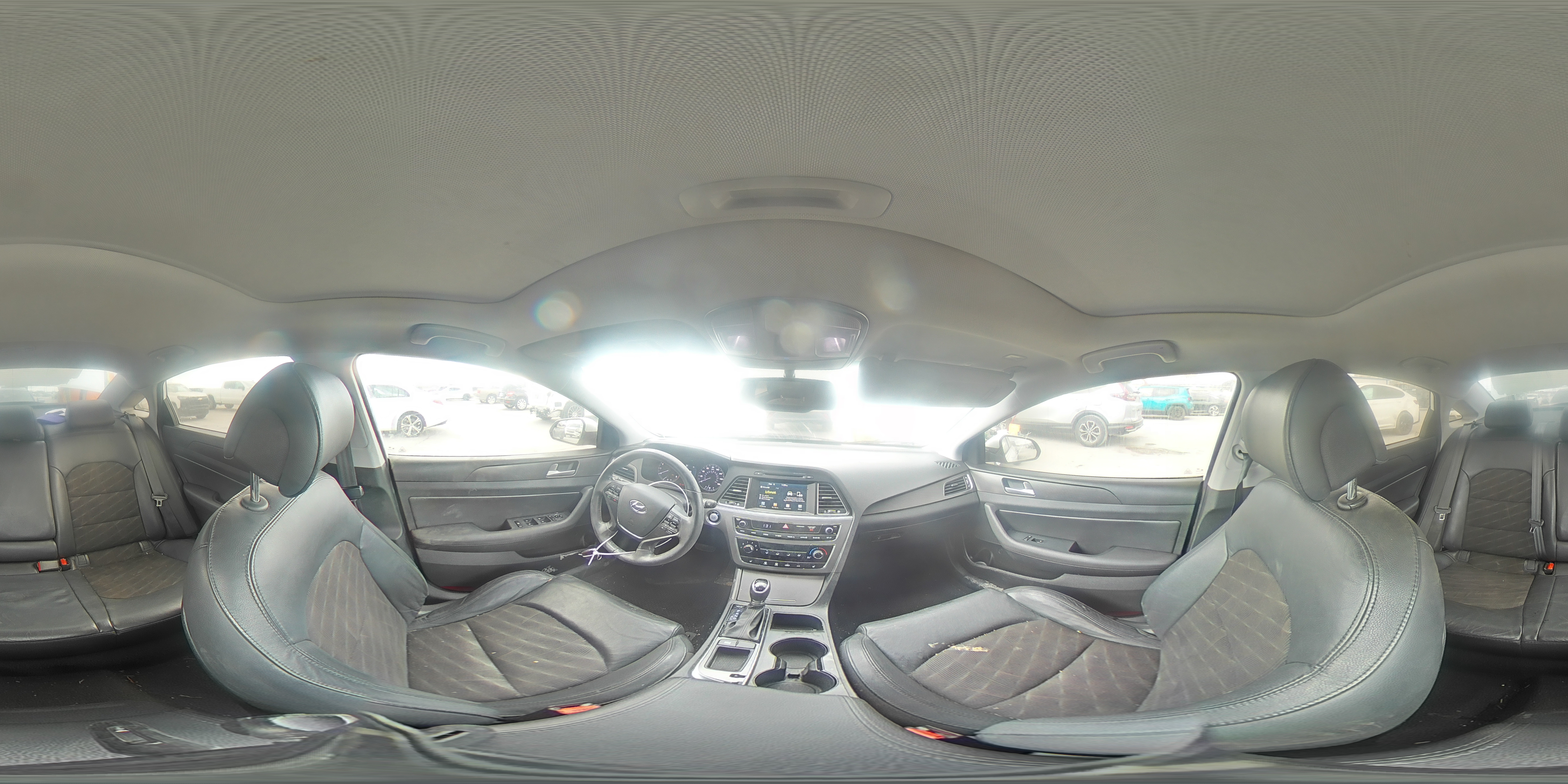 2017 Hyundai Sonata - Image 13