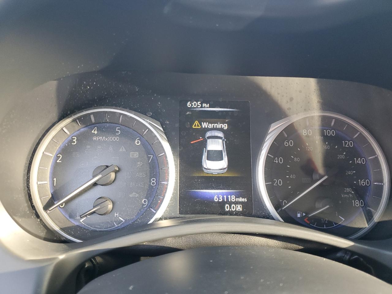 2017 Infiniti Q60 - Image 9