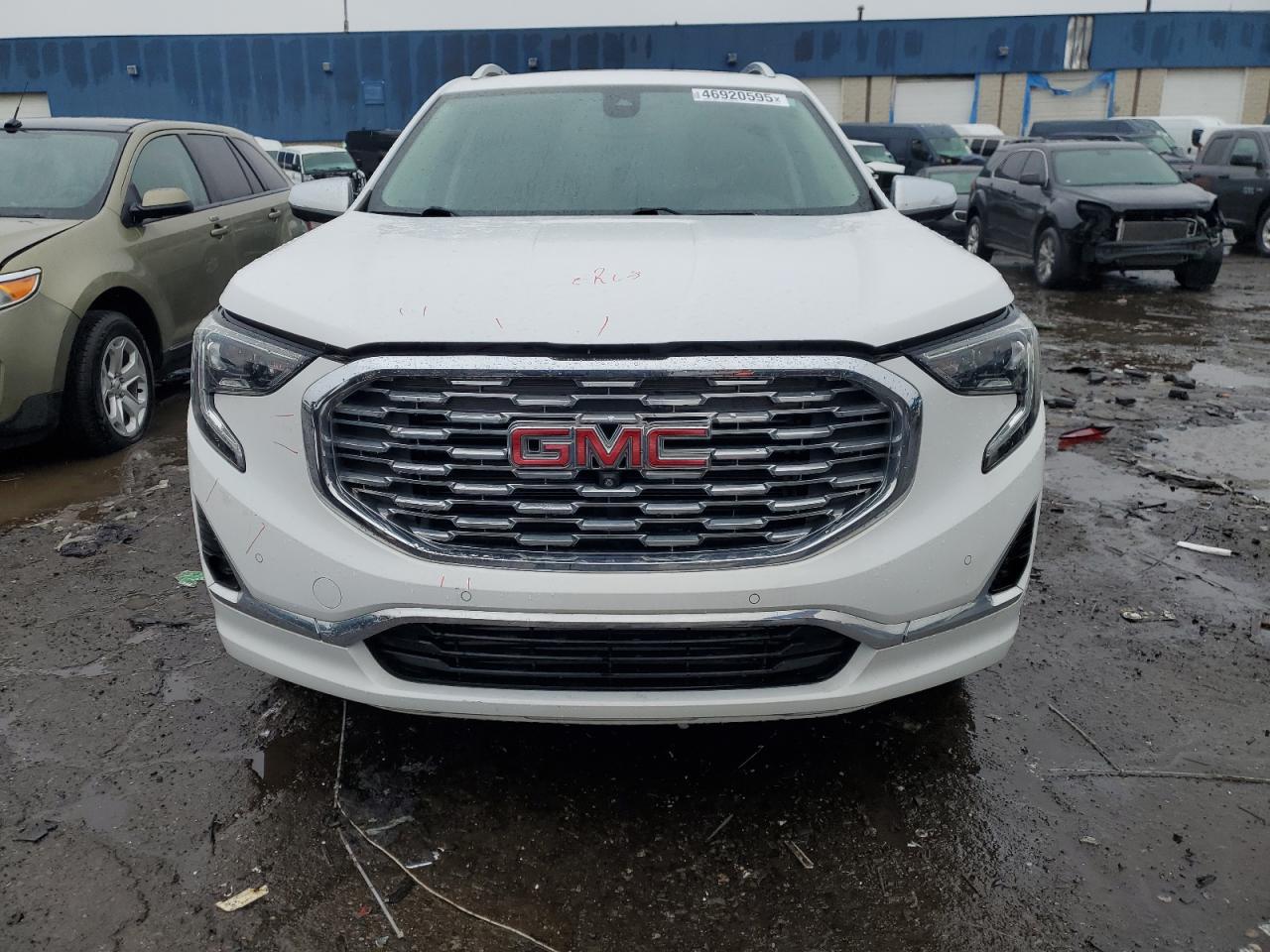 2019 GMC Terrain - Image 5
