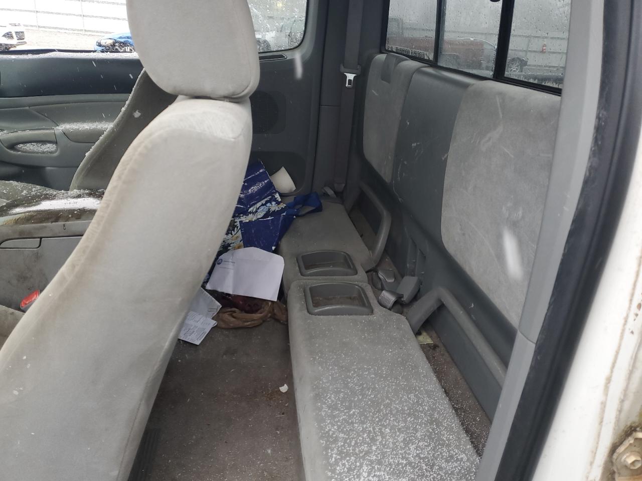 2005 Toyota Tacoma - Image 11