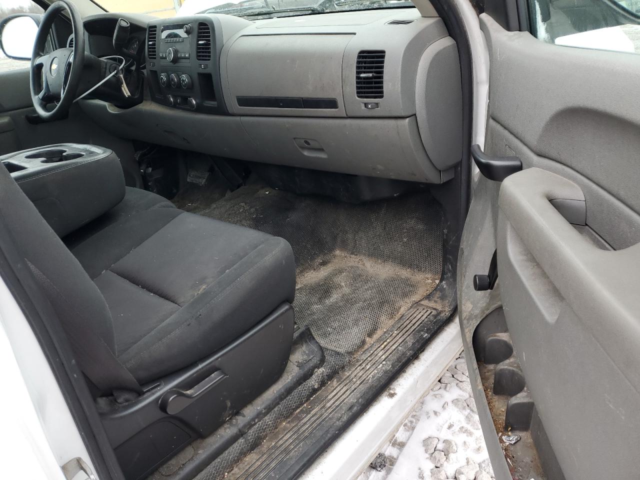 2012 Chevrolet Silverado - Image 8