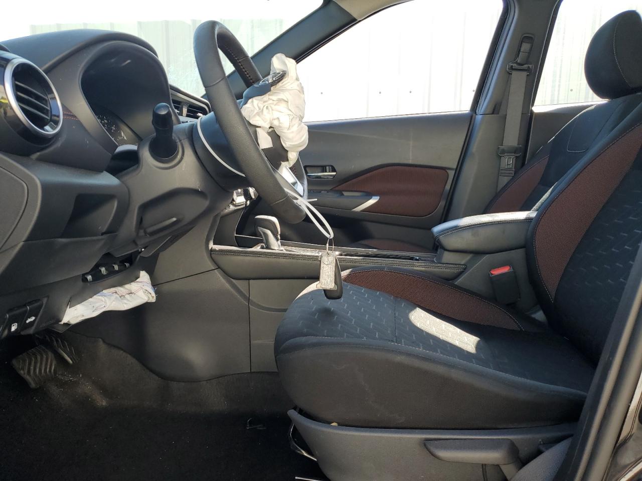 2024 Nissan Kicks - Image 7