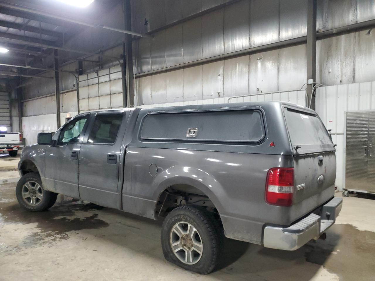 2006 Ford F-150 - Image 2
