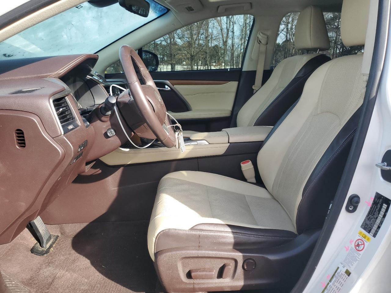 2017 Lexus RX - Image 7