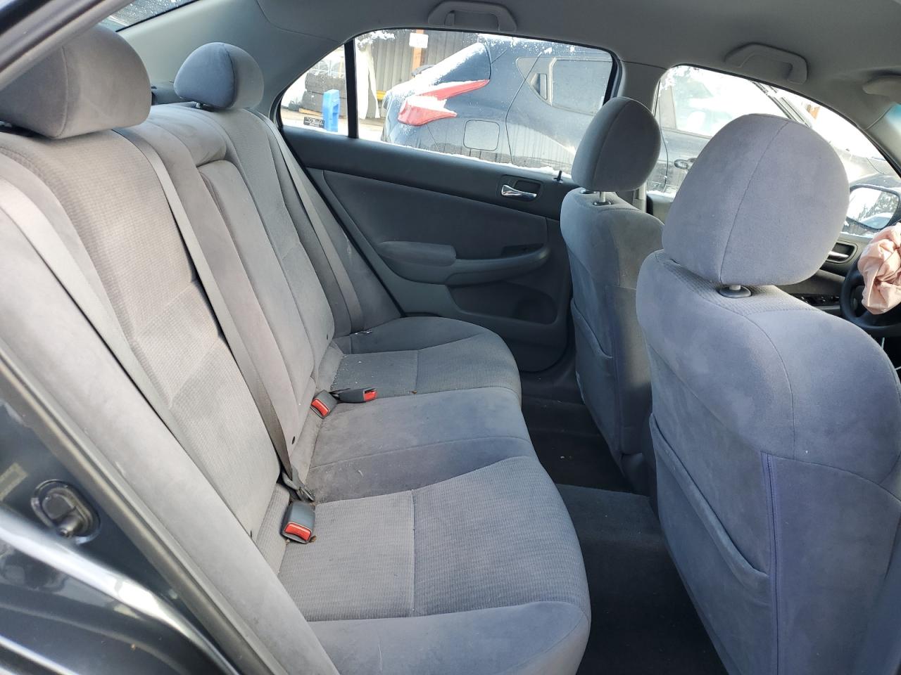 2003 Honda Accord - Image 11