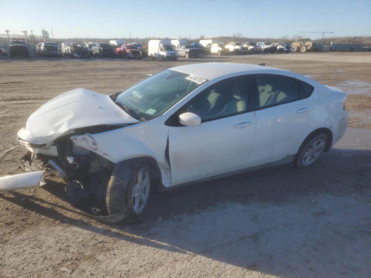 2016 Dodge Dart Sxt for Sale in Kansas City, KS - Front End