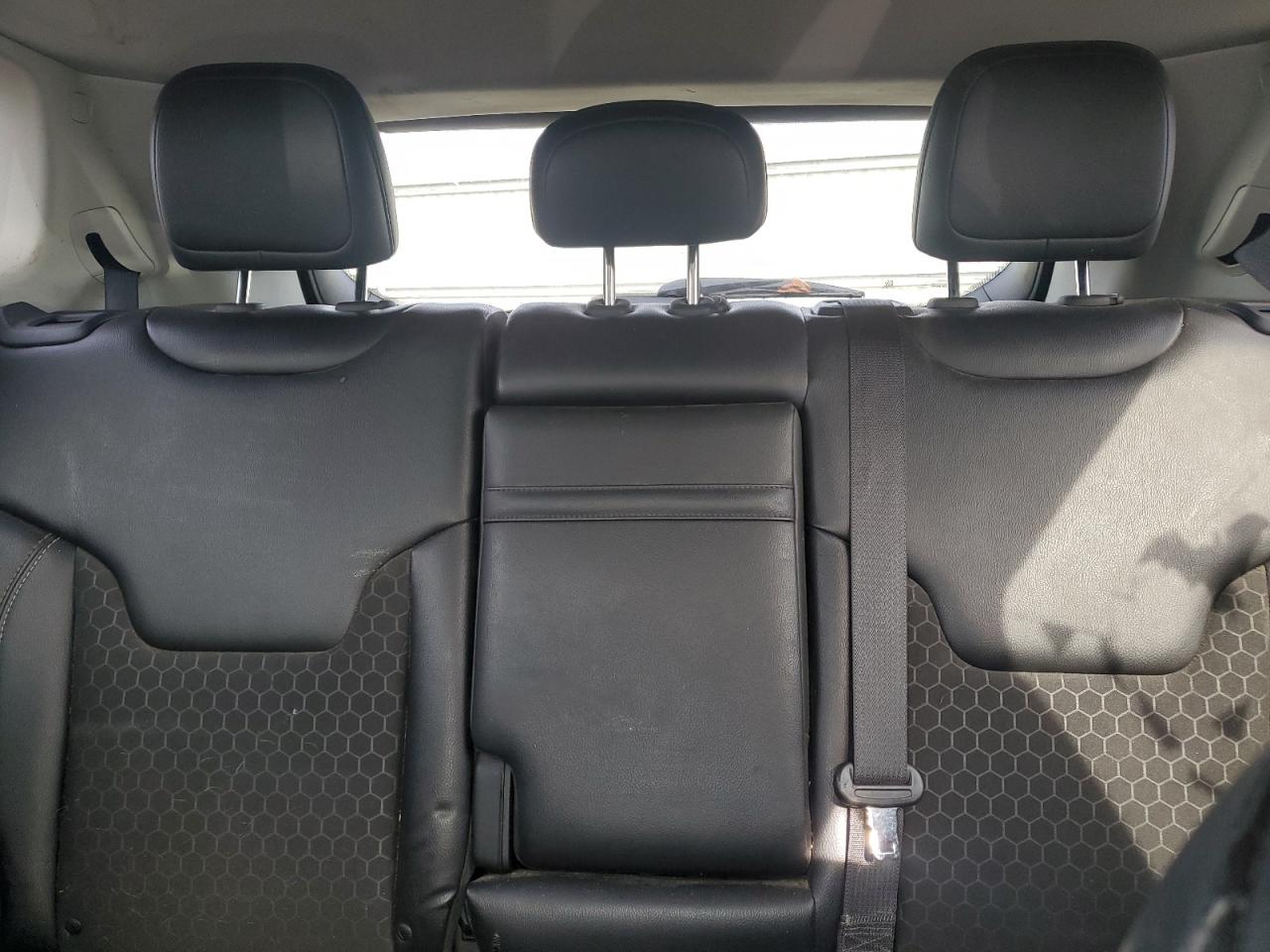 2018 Jeep Compass - Image 10
