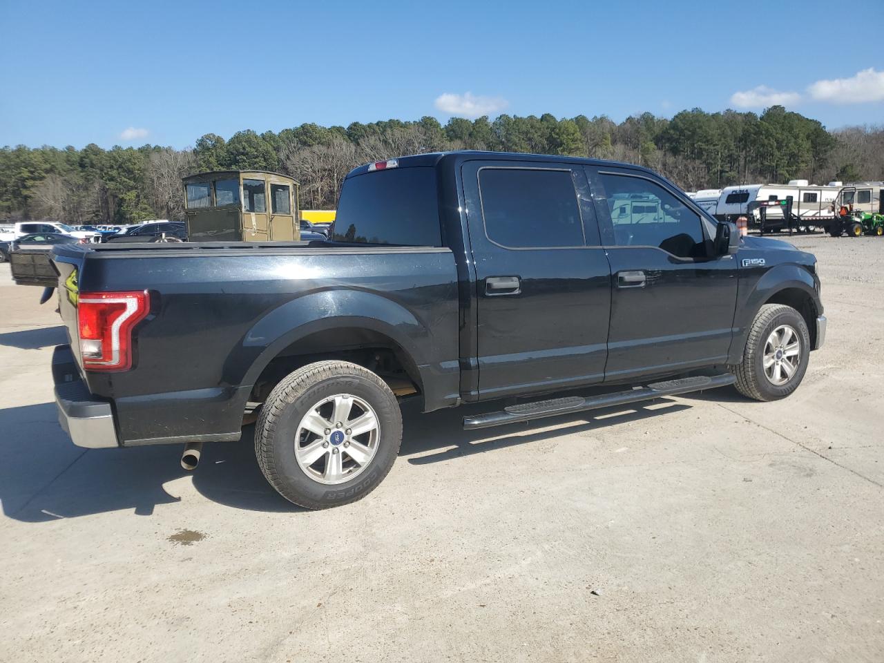 2016 Ford F-150 - Image 3
