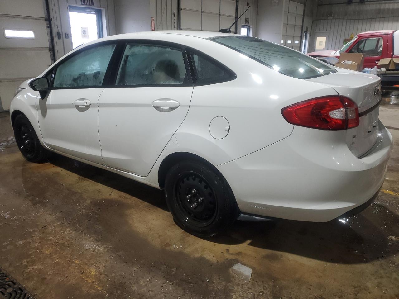 2013 Ford Fiesta - Image 2