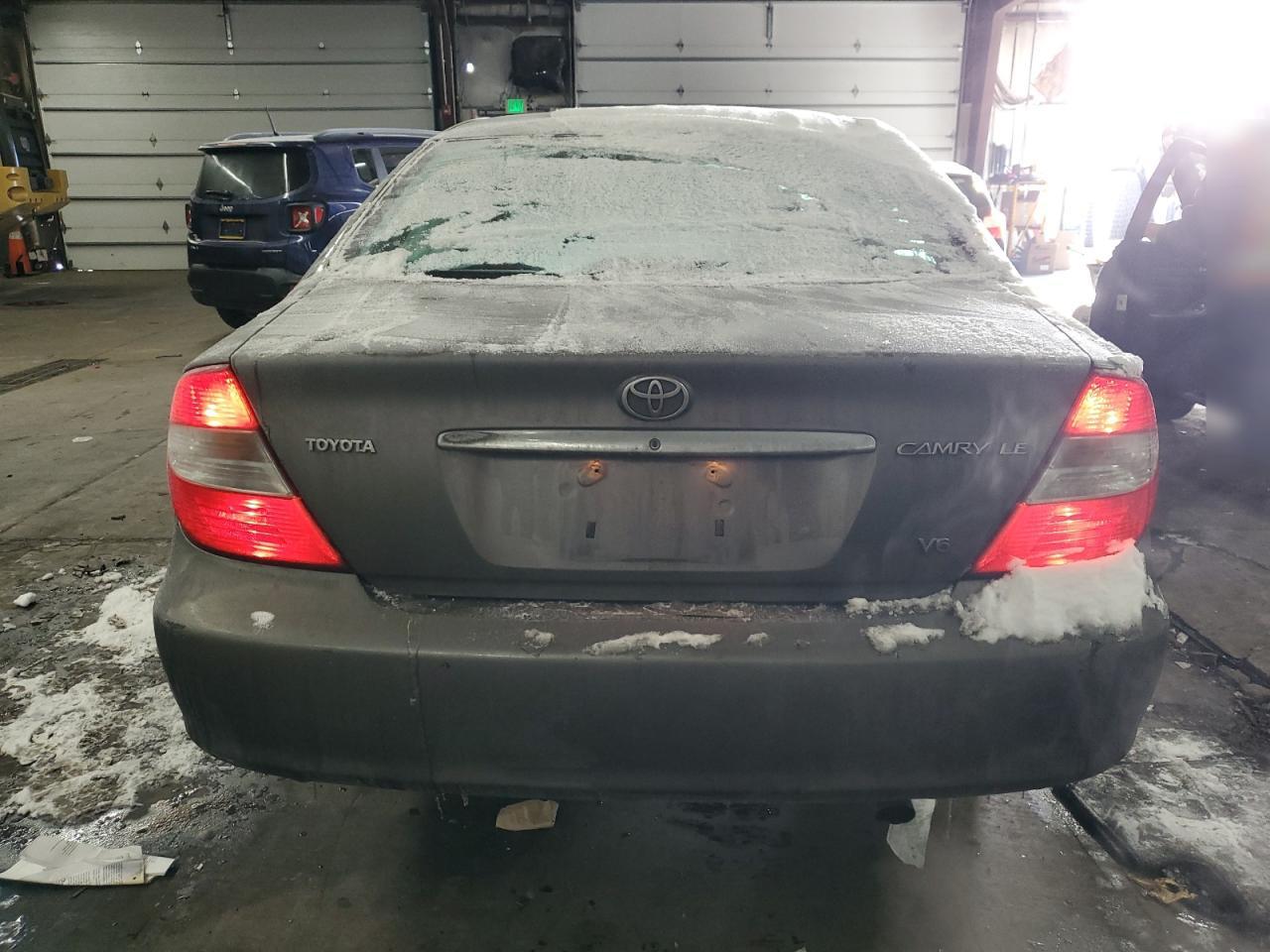 2002 Toyota Camry - Image 6
