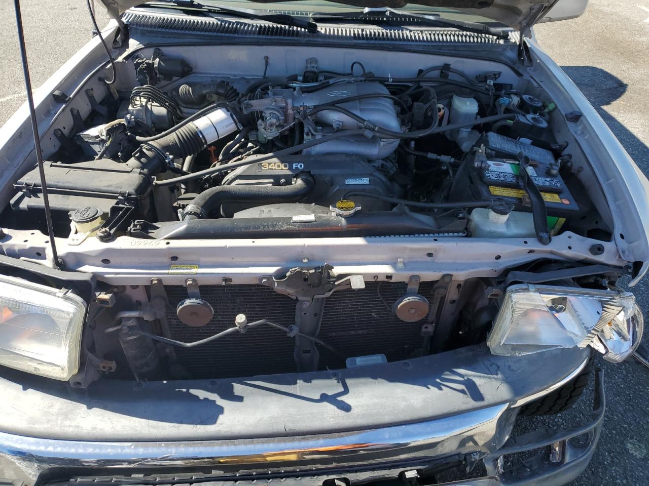 1999 Toyota 4Runner - Image 13