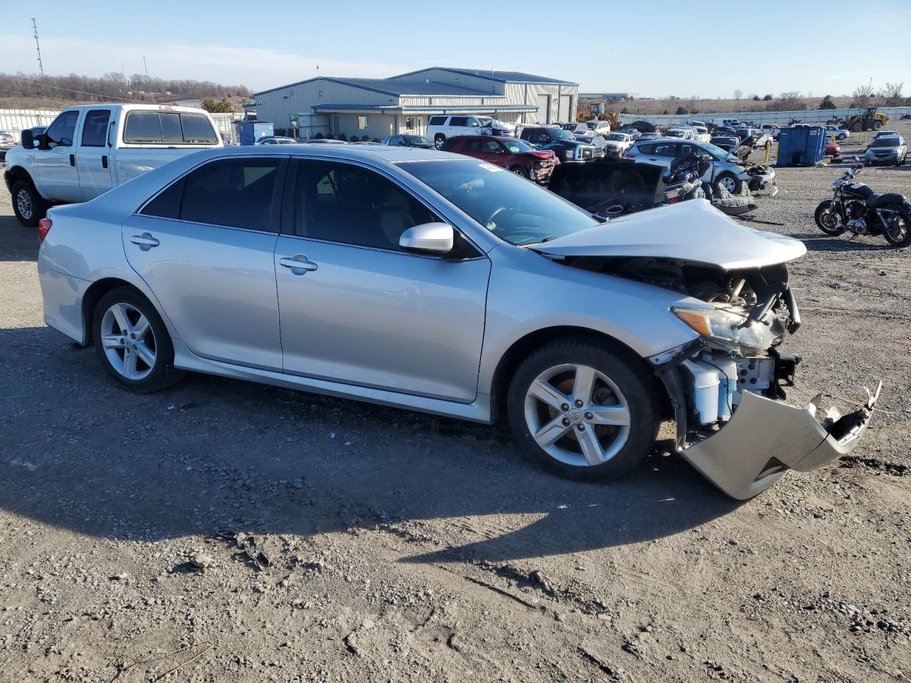 2014 Toyota Camry - Image 4