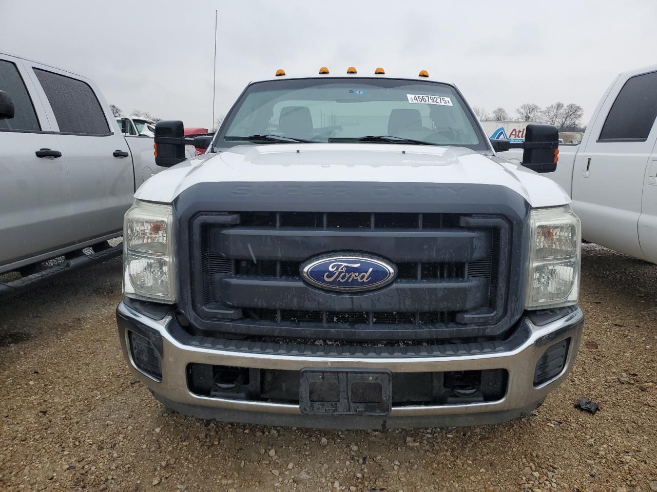 2016 Ford F350 - Image 5