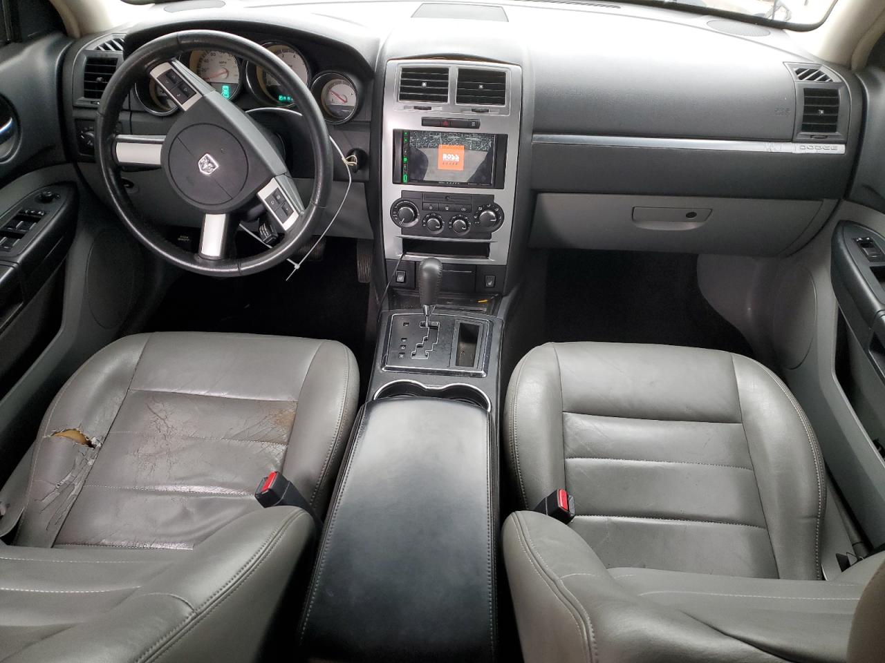 2010 Dodge Charger - Image 8