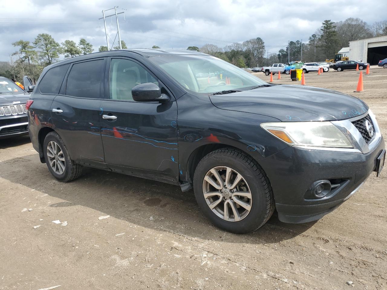 2015 Nissan Pathfinder - Image 4