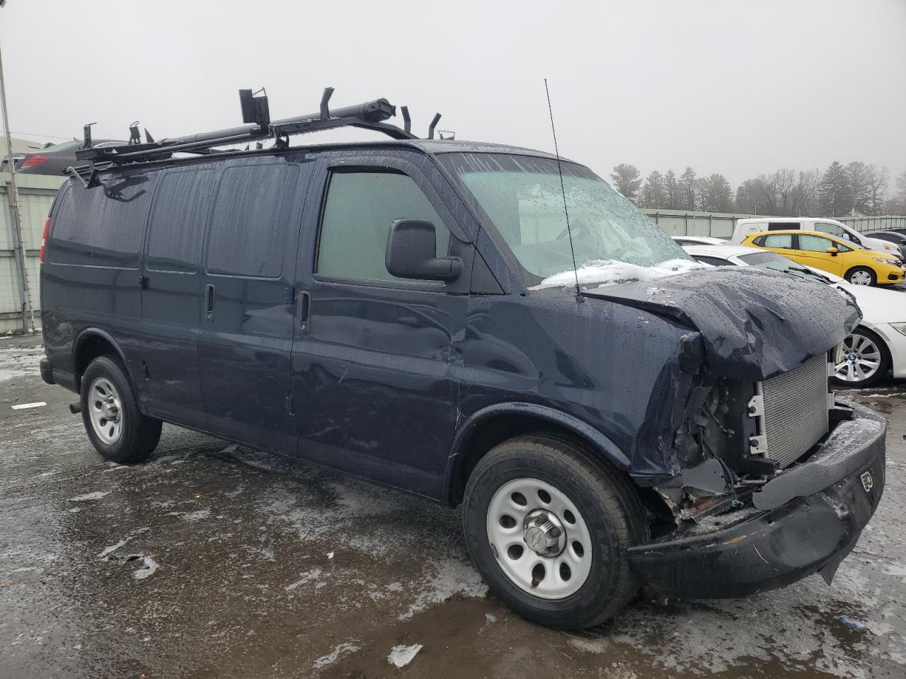 2012 Chevrolet Express - Image 4