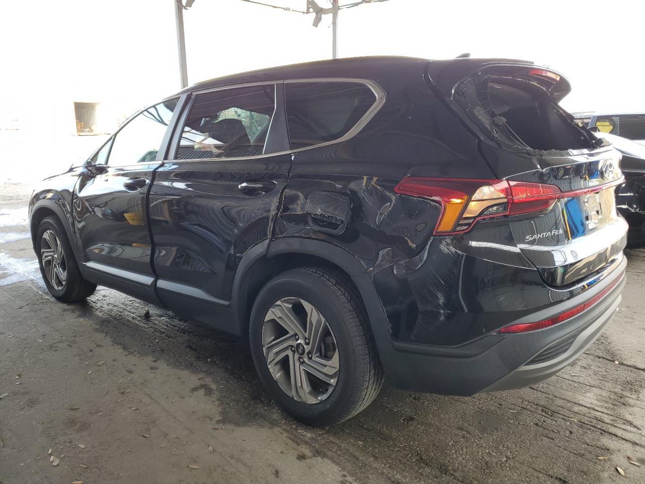 2021 Hyundai Santa Fe - Image 2