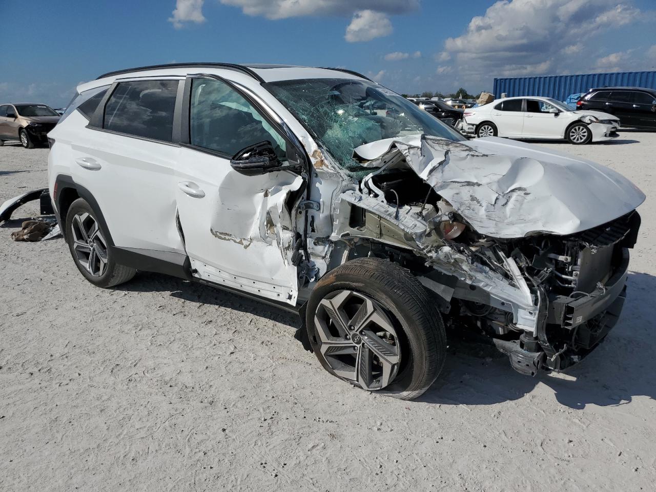2023 Hyundai Tucson - Image 4