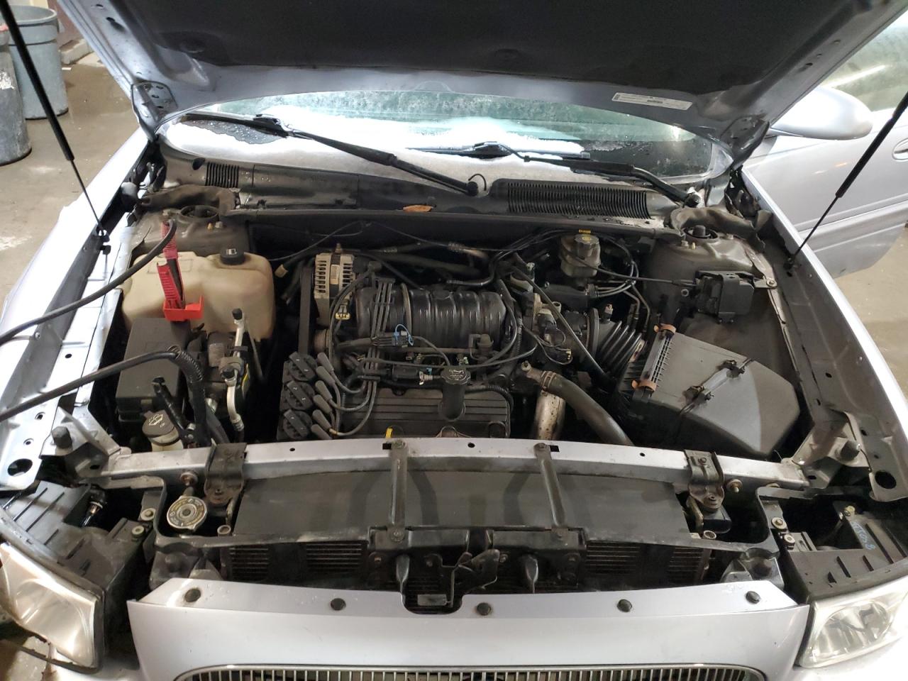 2005 Buick LeSabre - Image 13