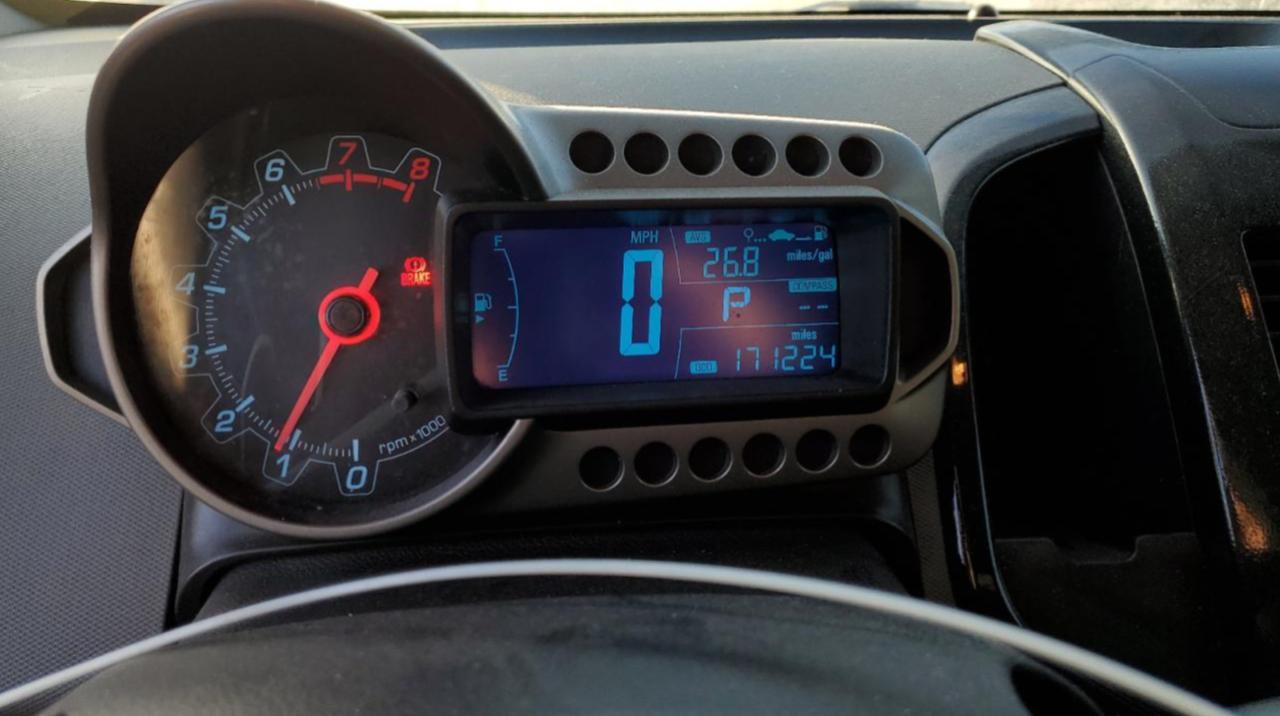 2014 Chevrolet Sonic - Image 9