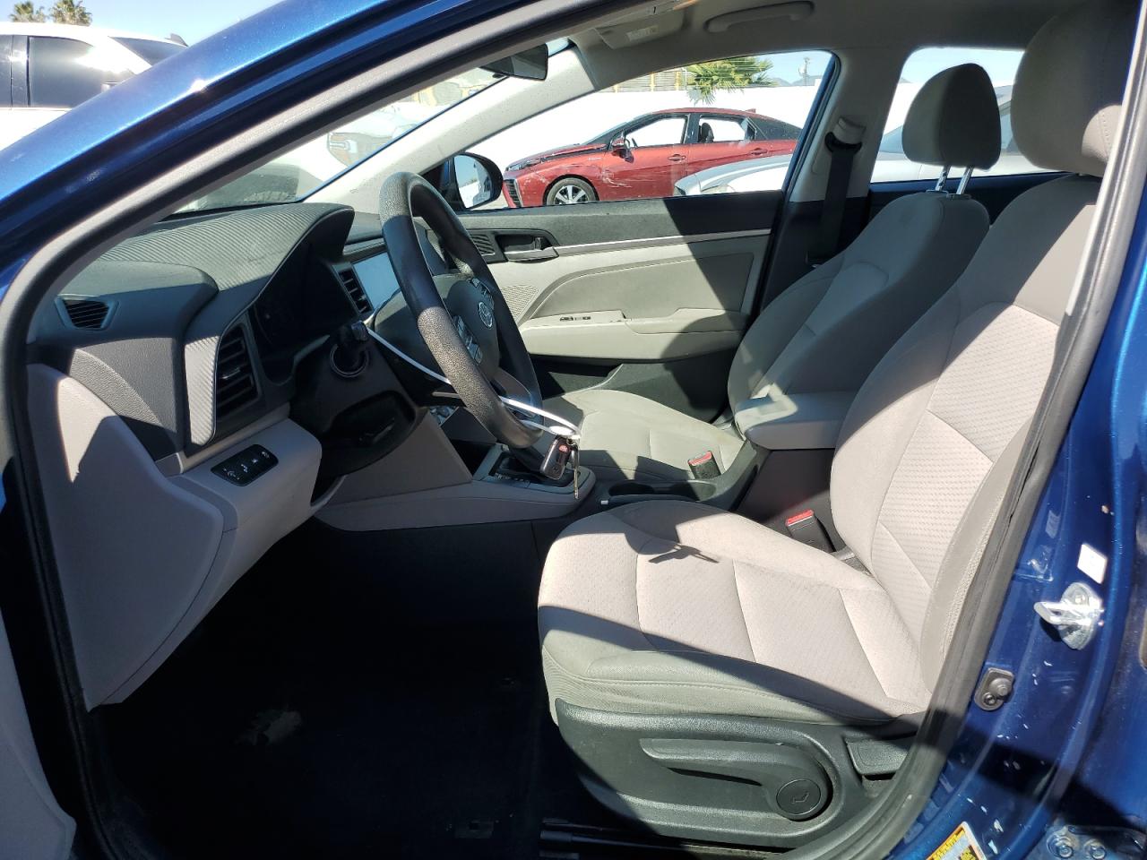 2020 Hyundai Elantra - Image 7