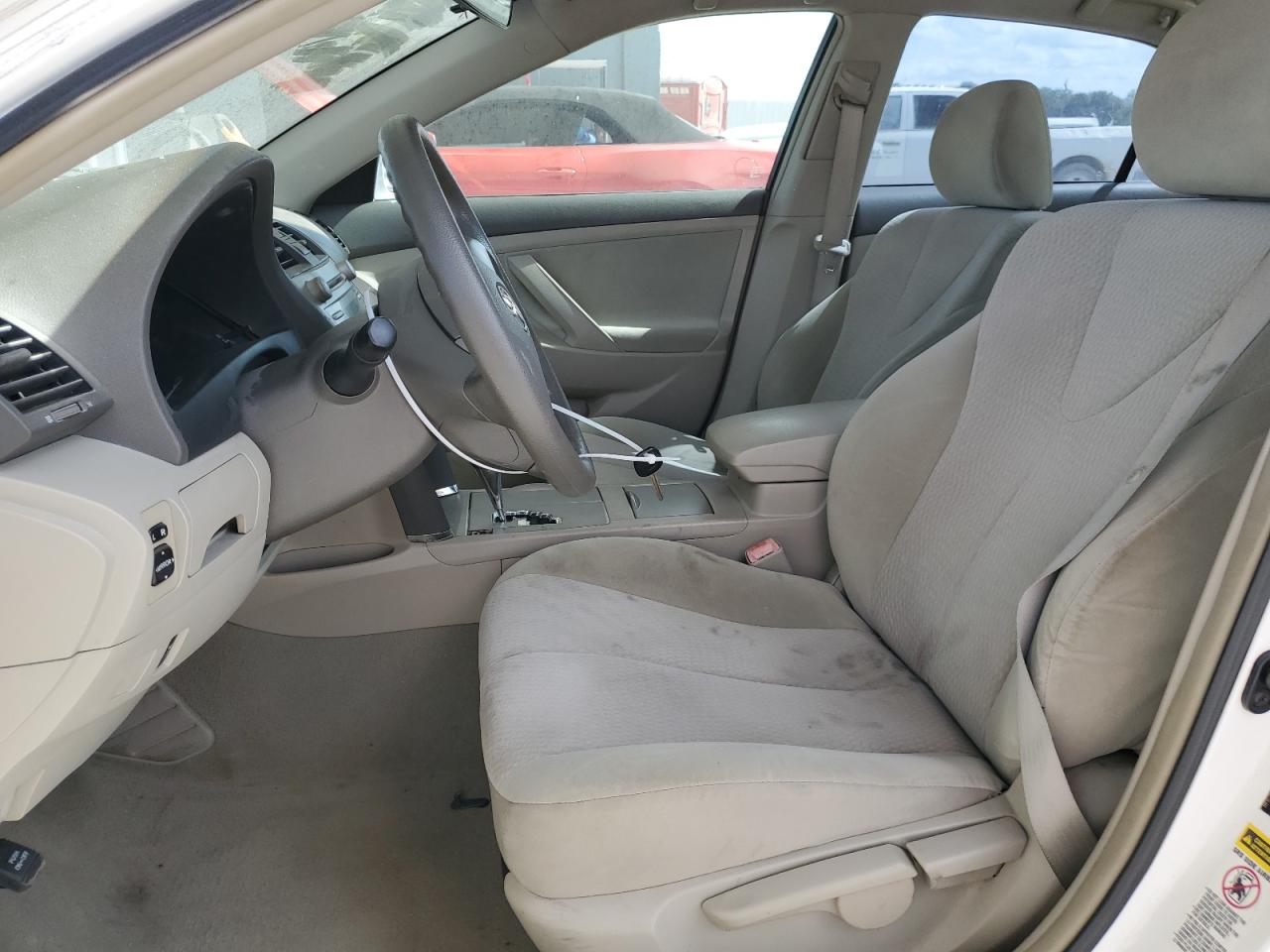 2010 Toyota Camry - Image 7