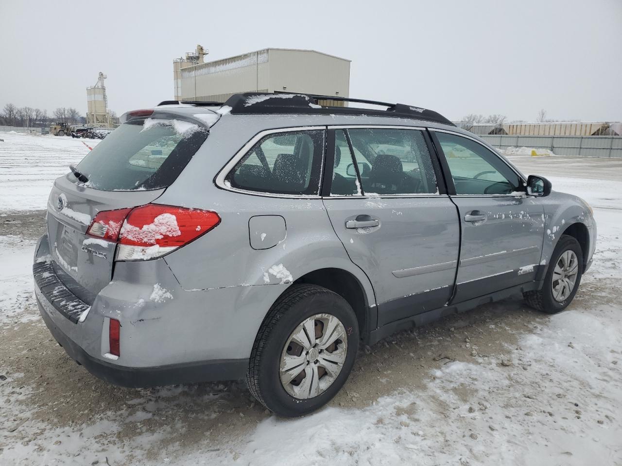 2011 Subaru Outback - Image 3