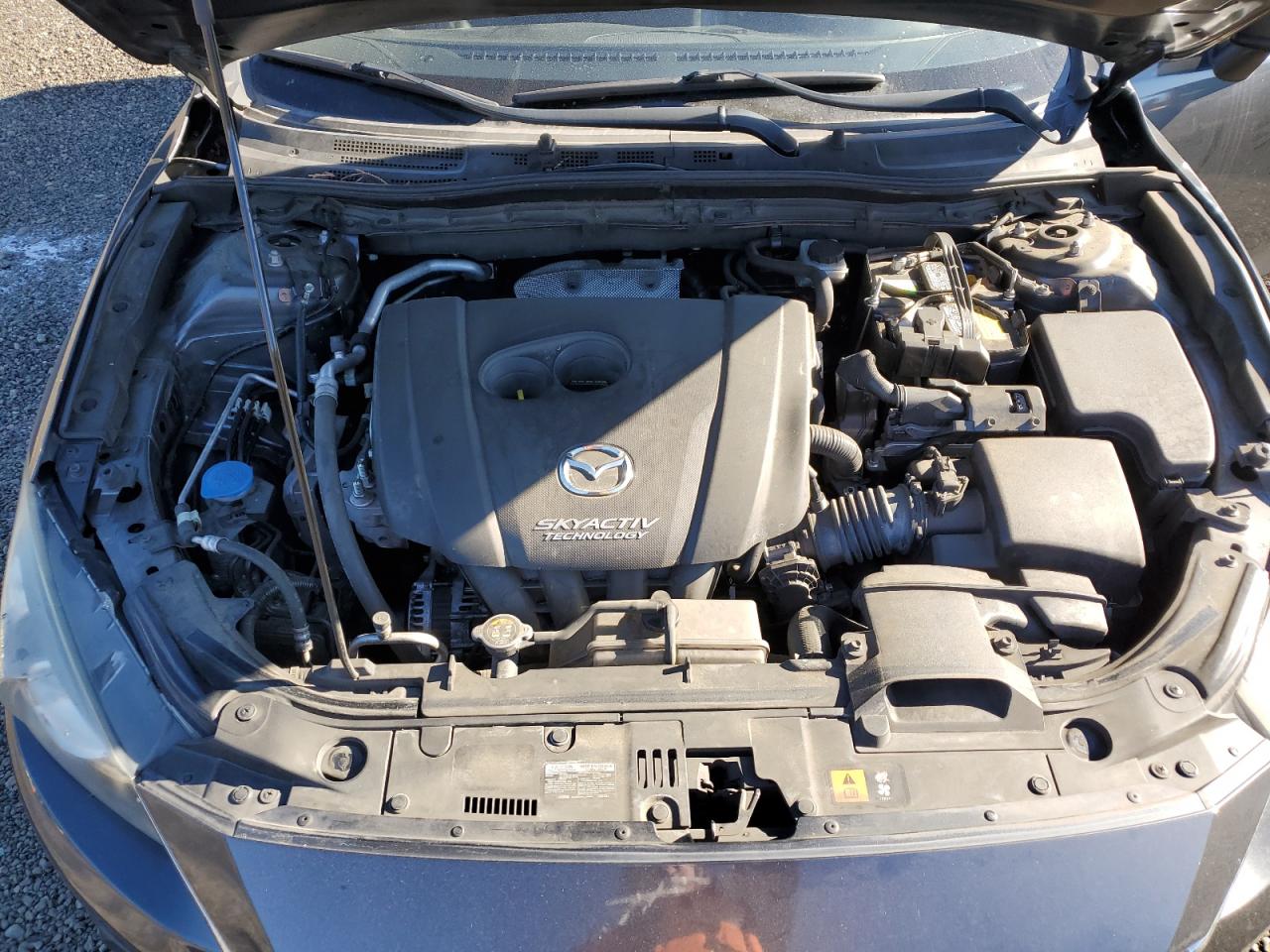 2015 Mazda 3 - Image 11