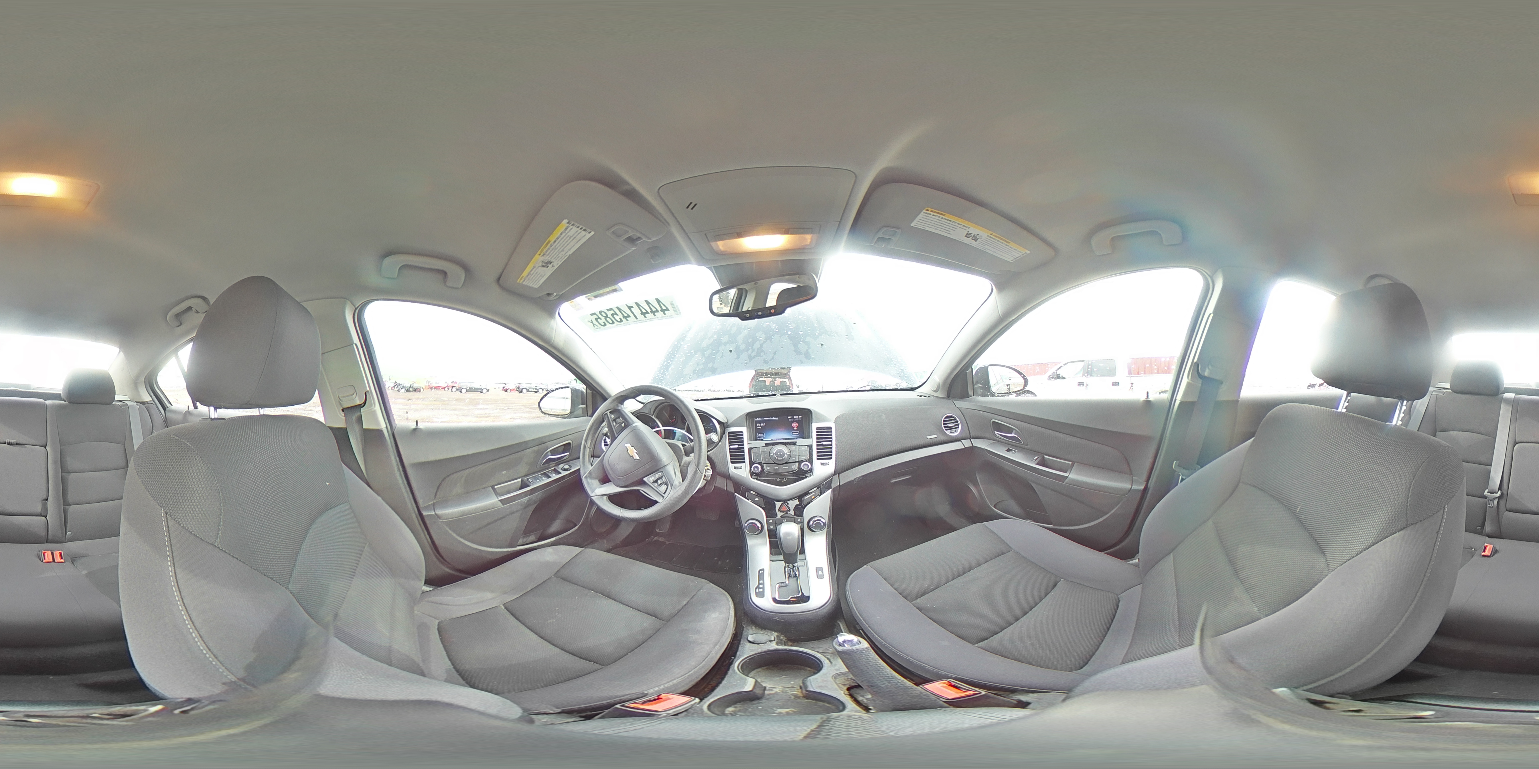 2015 Chevrolet Cruze - Image 12