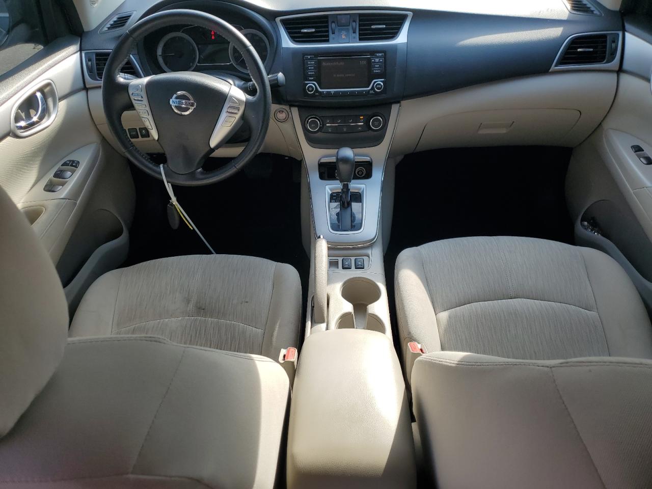 2015 Nissan Sentra - Image 8
