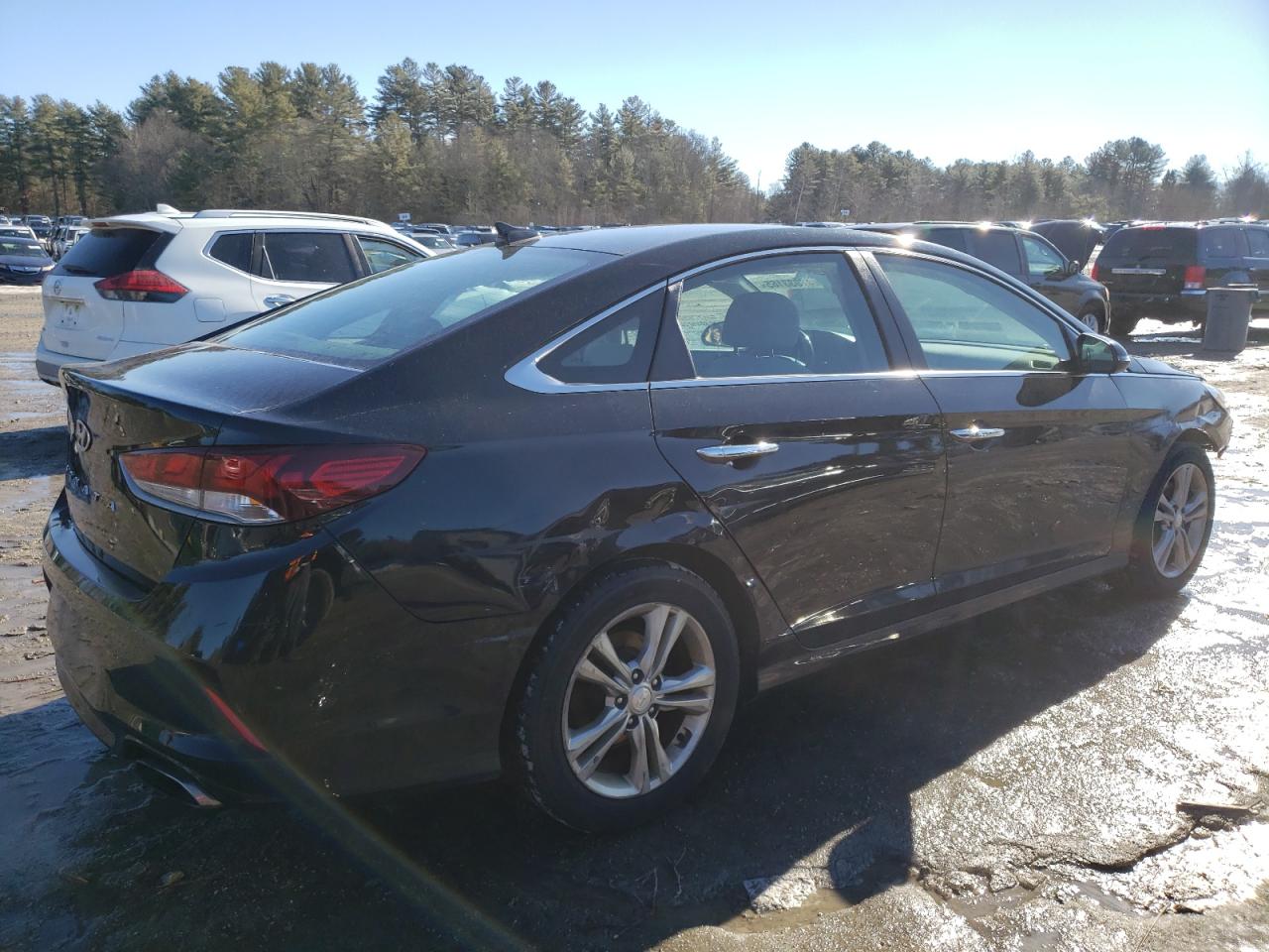 2018 Hyundai Sonata - Image 3
