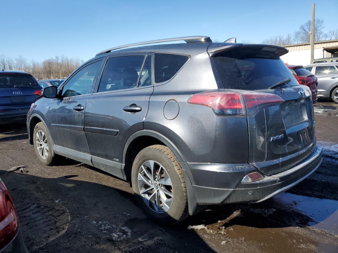 2018 Toyota RAV 4 - Image 2
