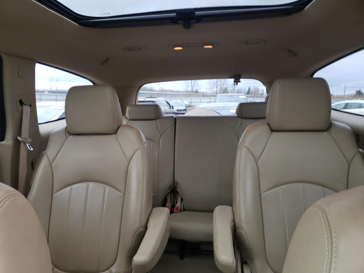 2011 Buick Enclave - Image 10