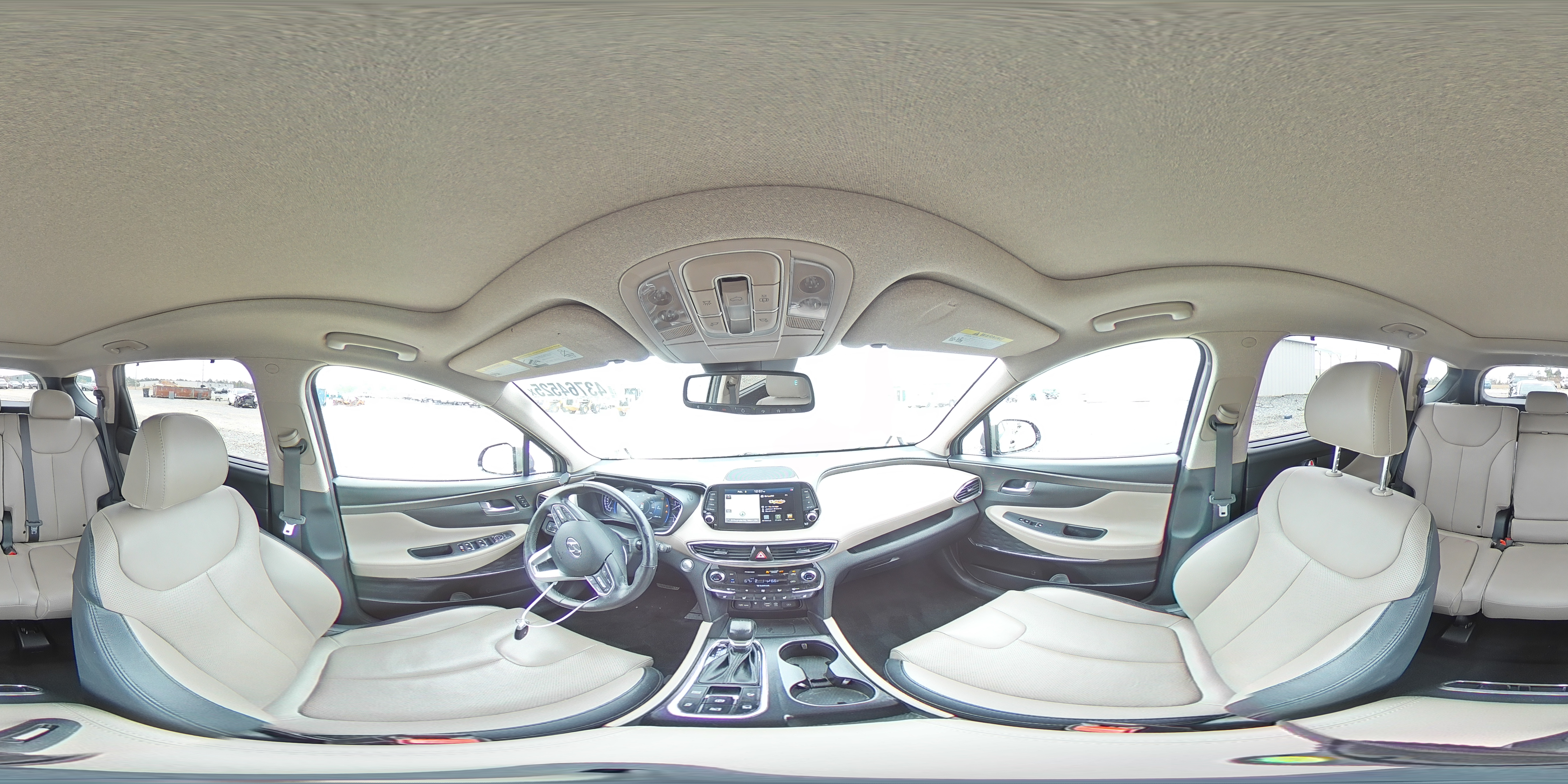 2020 Hyundai Santa Fe - Image 15