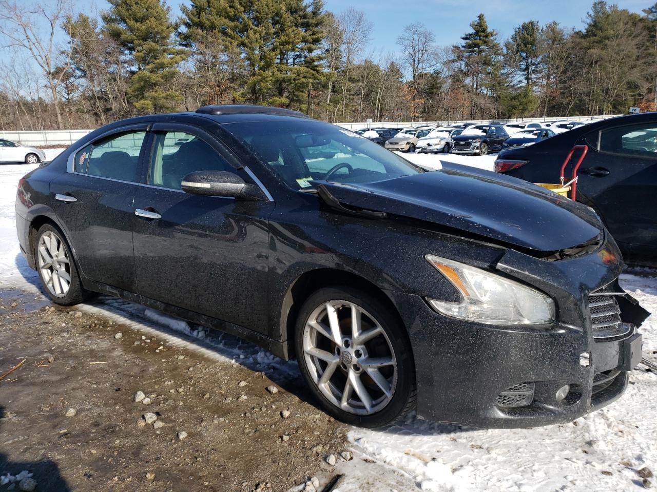 2010 Nissan Maxima - Image 4