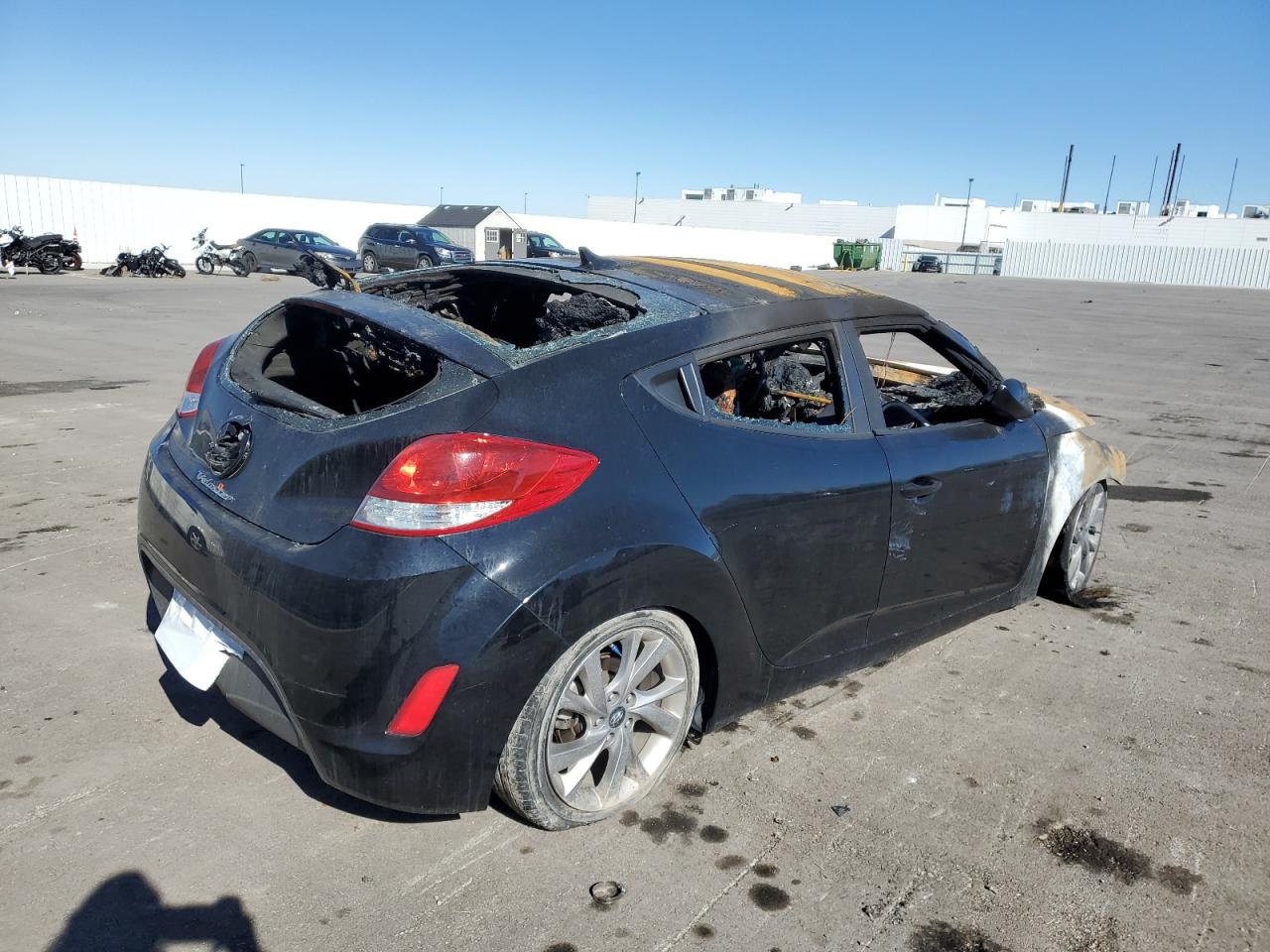 2017 Hyundai Veloster - Image 3
