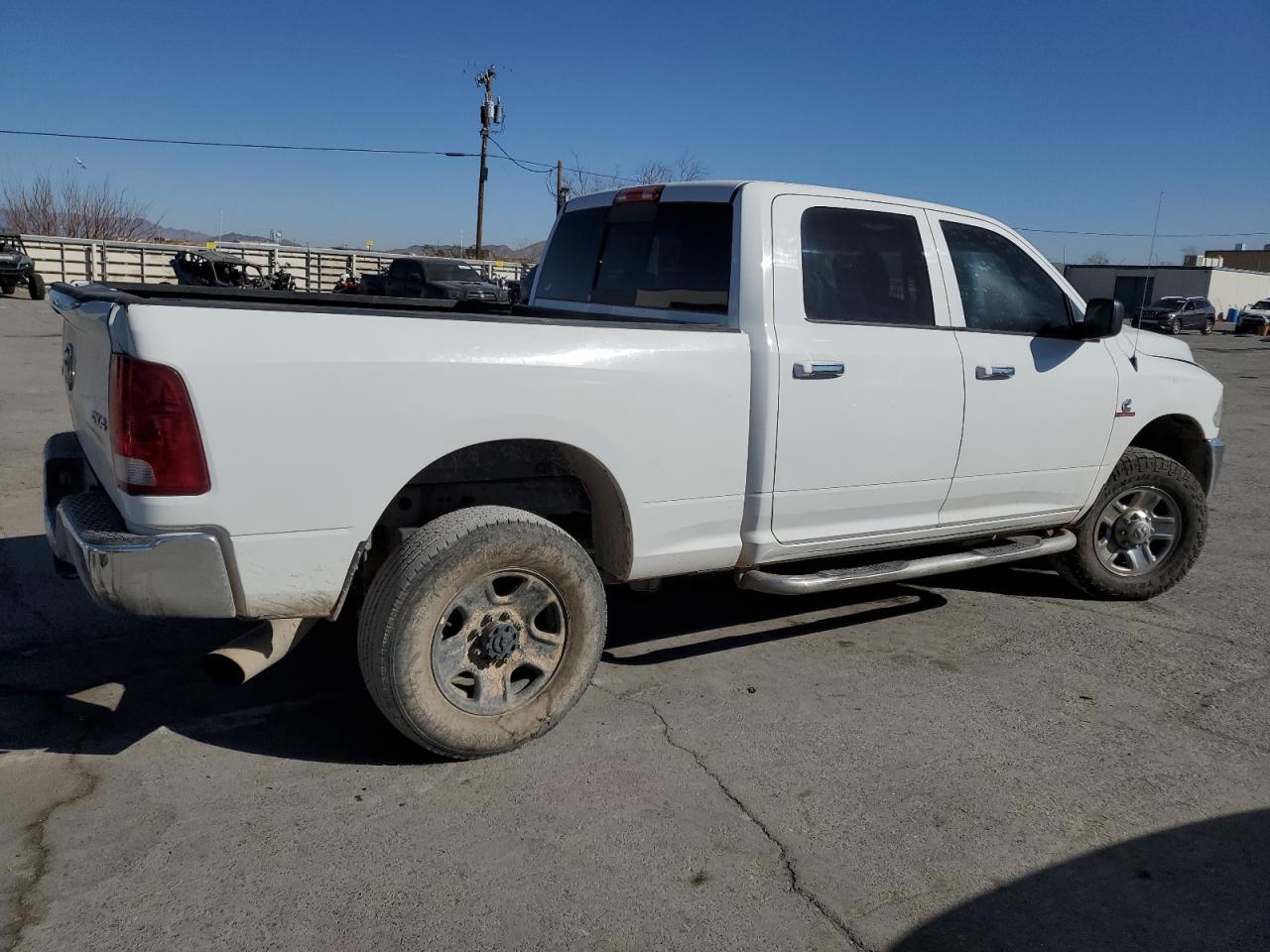 2016 RAM 2500 - Image 3