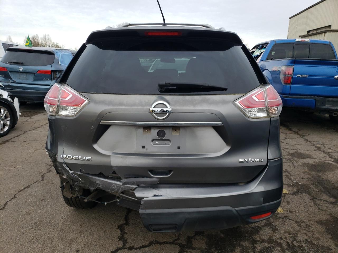 2015 Nissan Rogue - Image 6