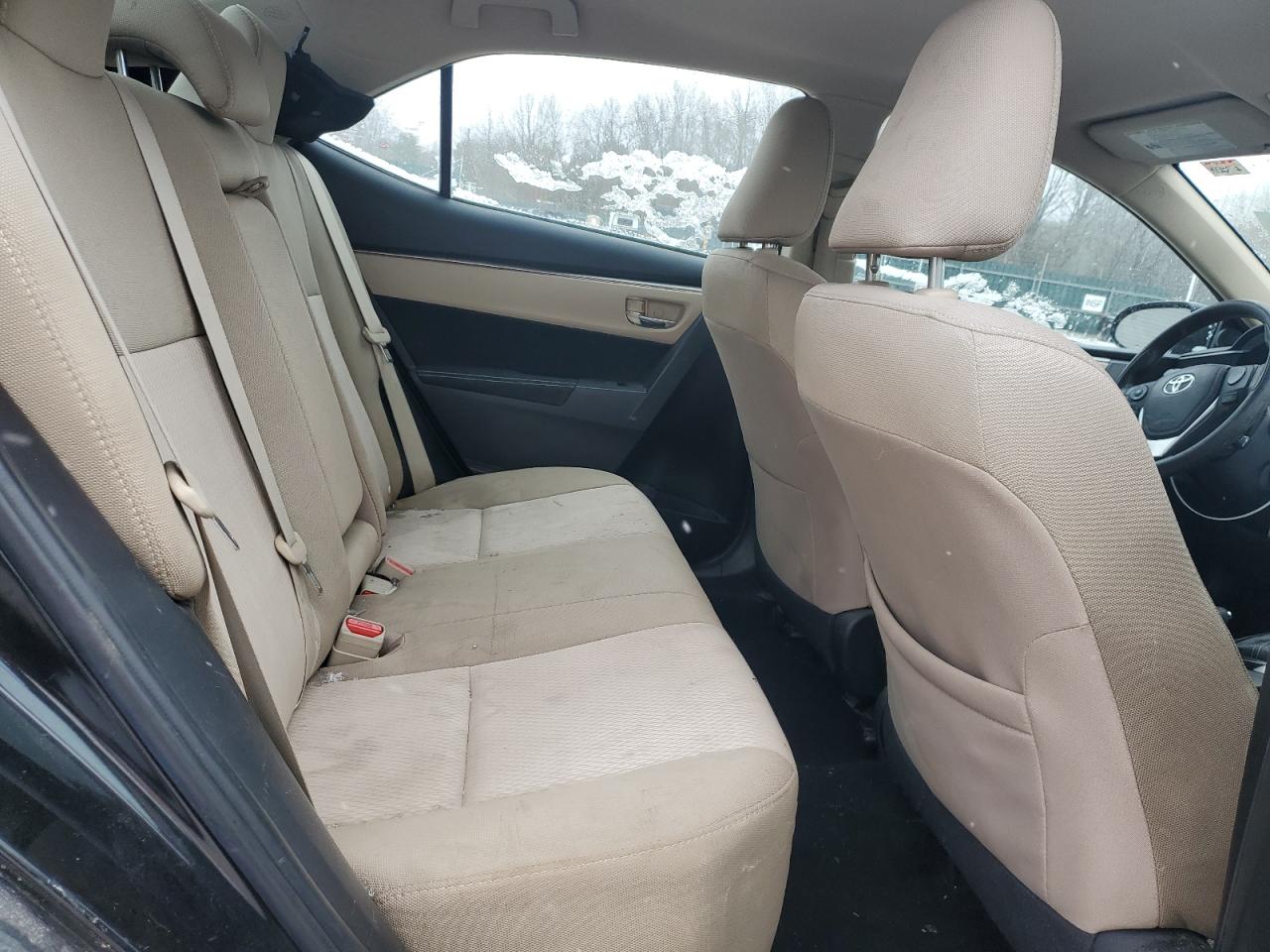 2015 Toyota Corolla - Image 11