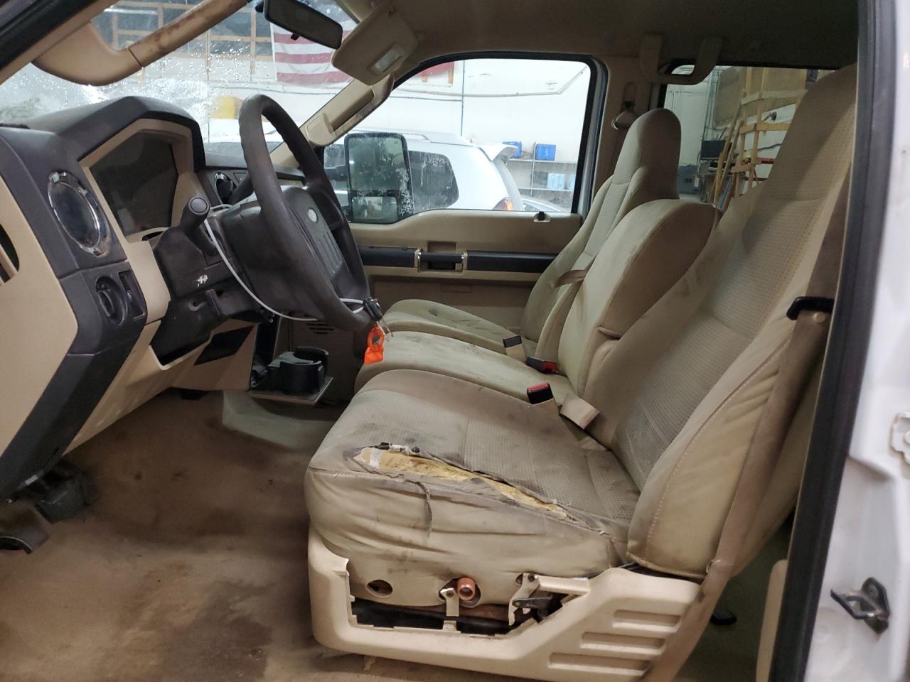 2009 Ford F250 - Image 7