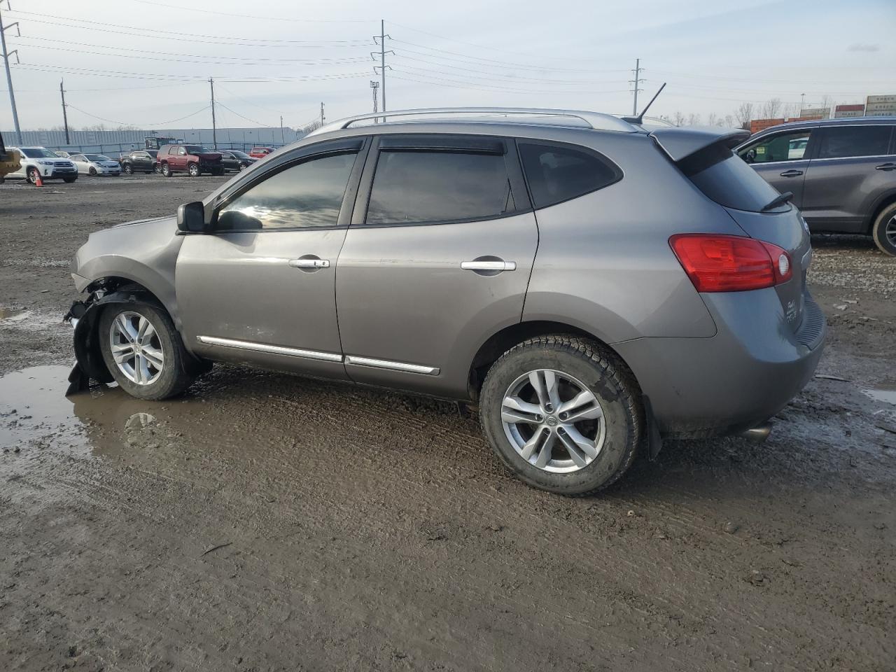 2012 Nissan Rogue - Image 2