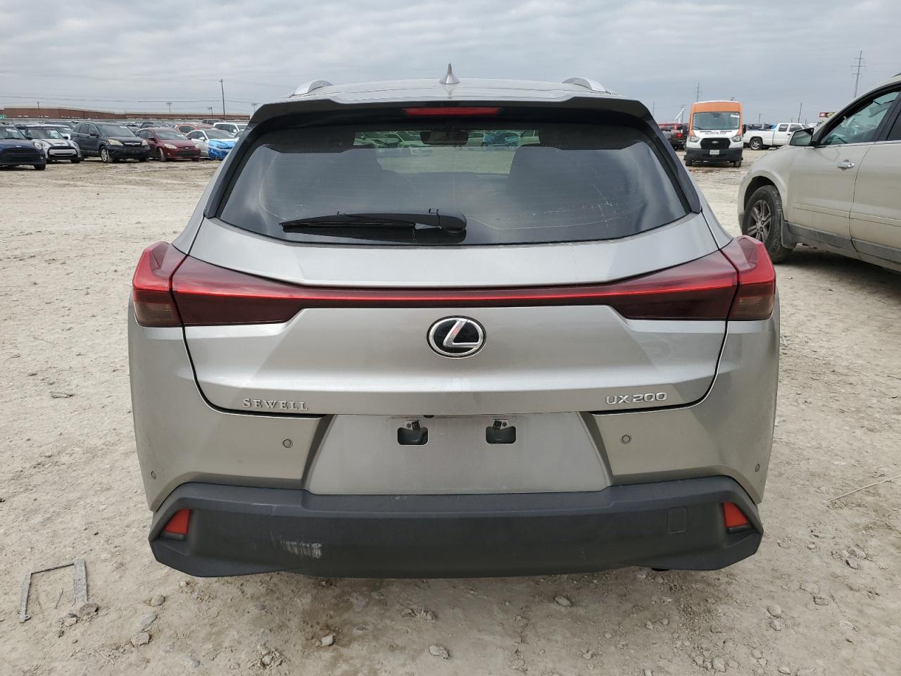 2022 Lexus UX - Image 6