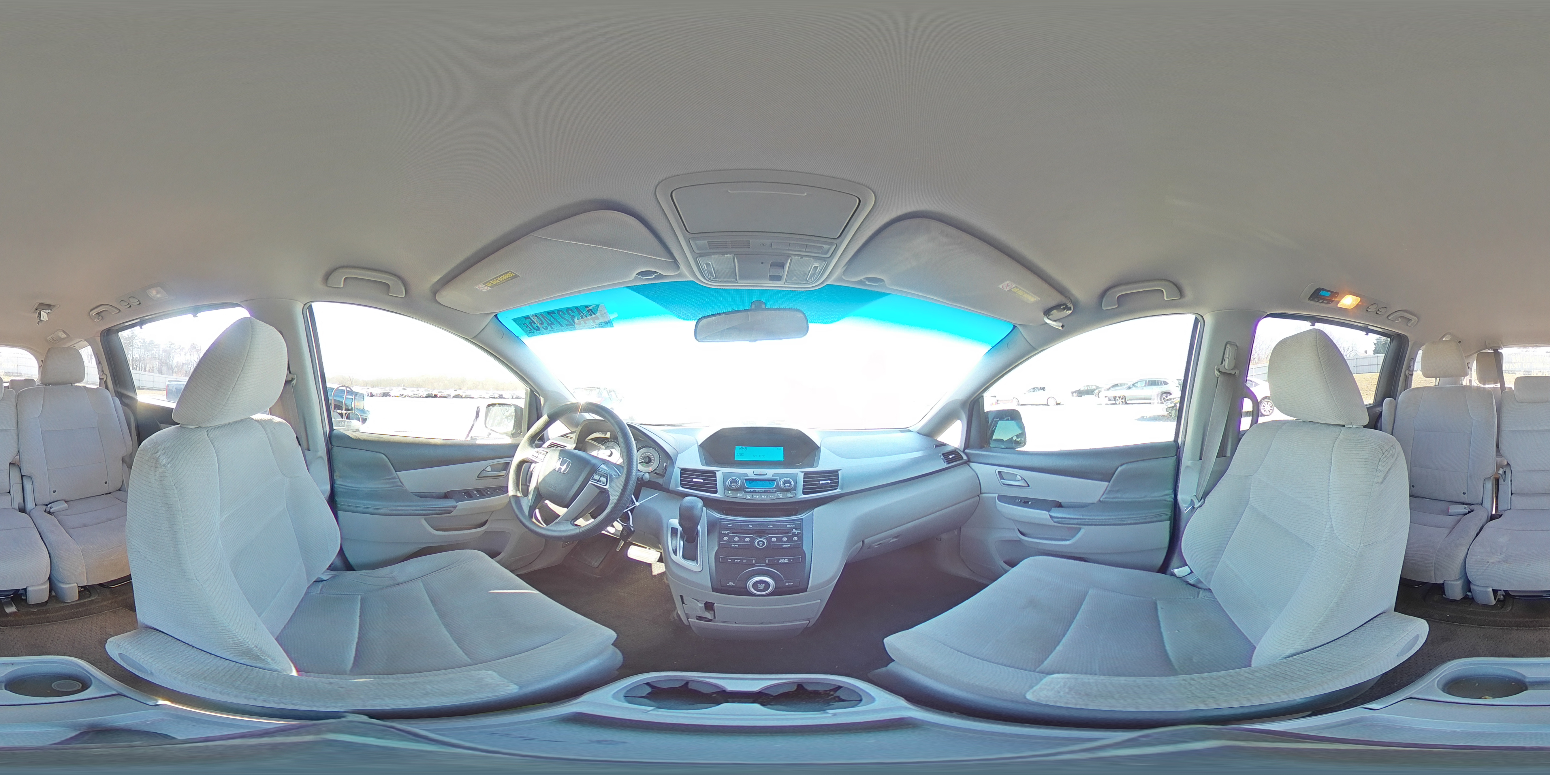 2011 Honda Odyssey - Image 14