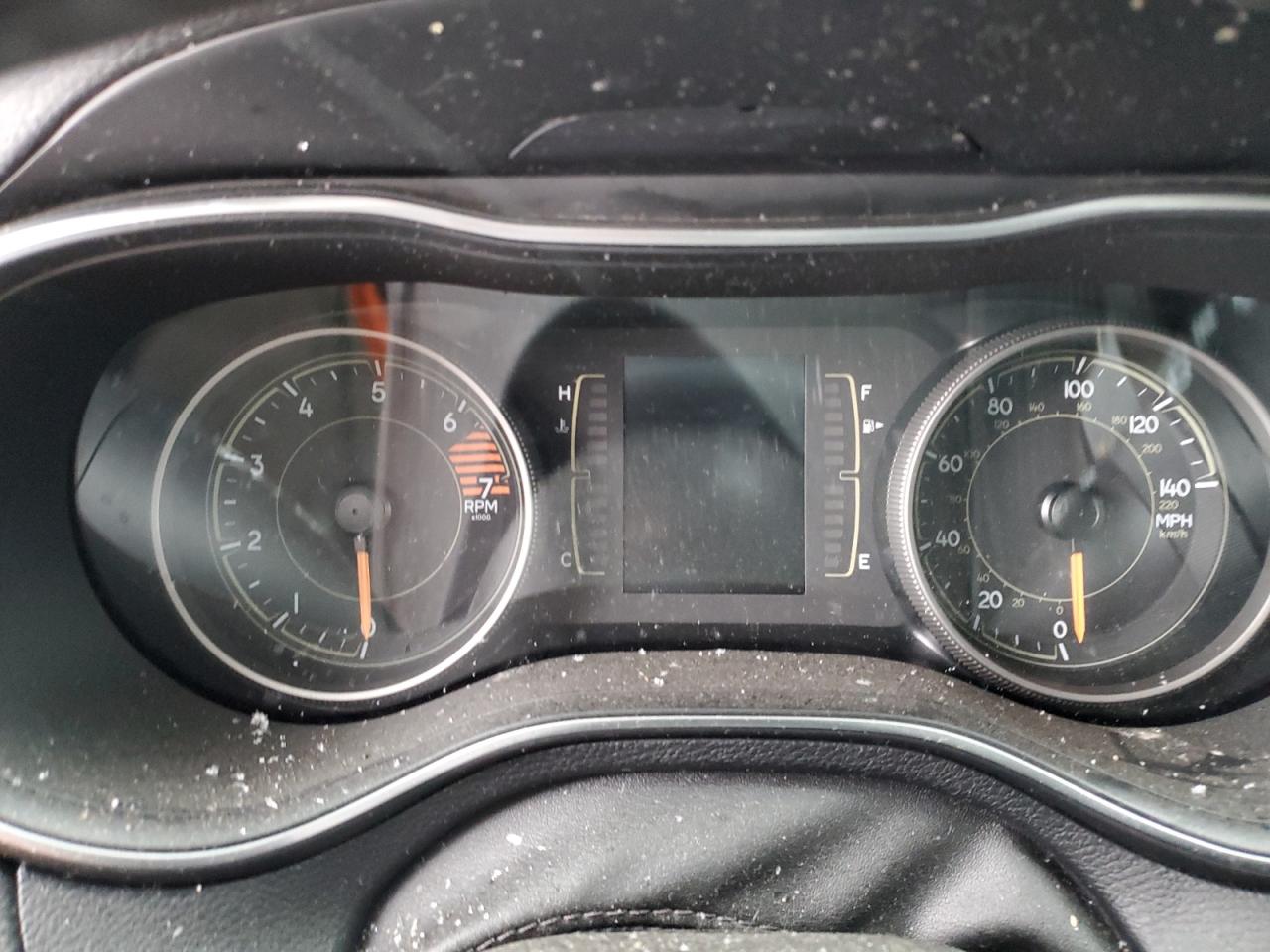 2019 Jeep Grand Cherokee - Image 9